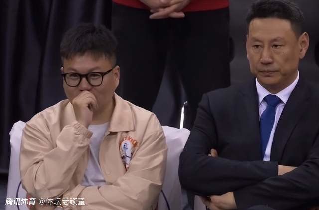 钟楚曦感性的说，当时看到评论的时候，感觉这些话就像是说到自己的心坎里面，这个也是她当初理解和塑造小叶的时候，打开自己的一把钥匙。