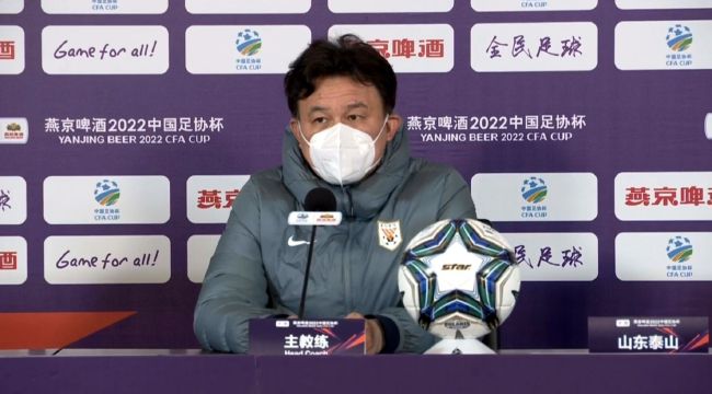 24日晚她现身由SMAP主持的节目《SMAP×SMAP》，在高清镜头下，她的眼纹和眼袋很是清晰，吓坏了观众。